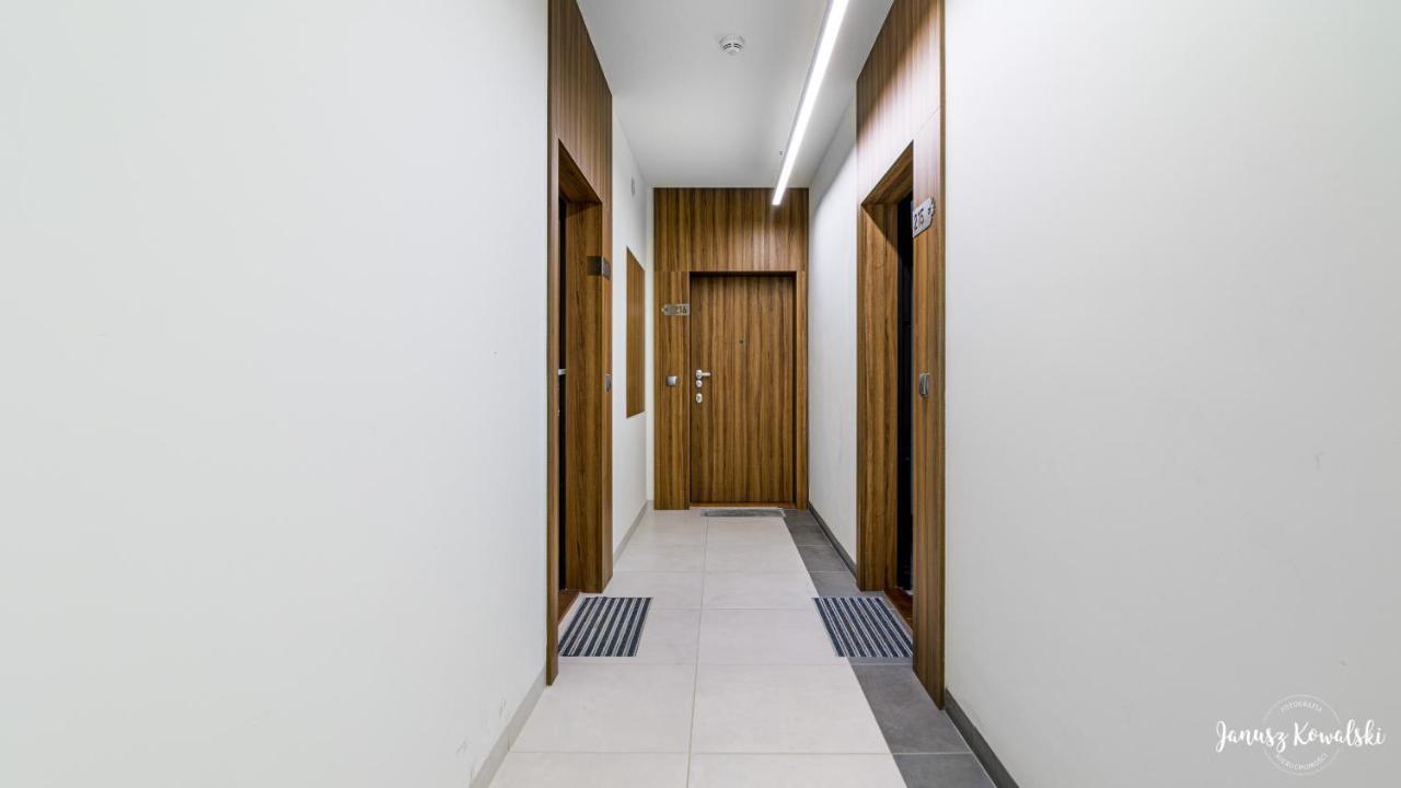غدانسك Maya'S Flats & Resorts 32 - Garden Gate المظهر الخارجي الصورة